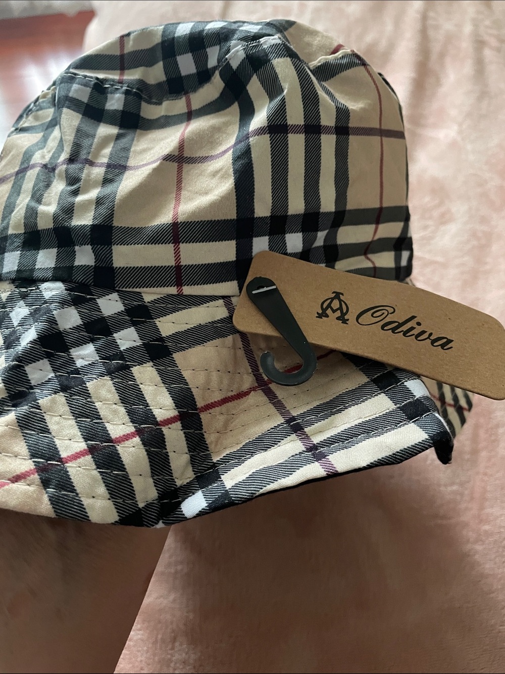 Odiva  Beige Plaid  Bucket Hat with Black and Red Accents, new